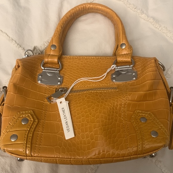 Urban Outfitters Crossbody Bag - Picture 7 of 10